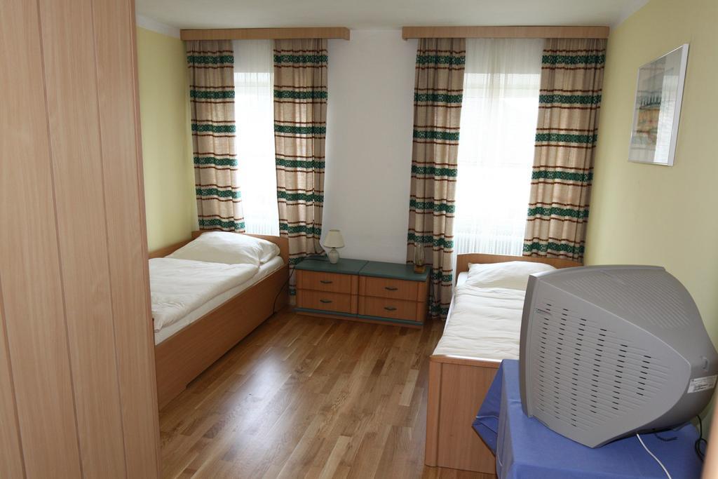 Stiftsgasthof Hochburg Cameră foto